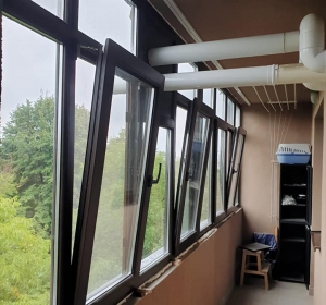 Smart MobiPlast - tamplarie PVC, lemn si mobilier